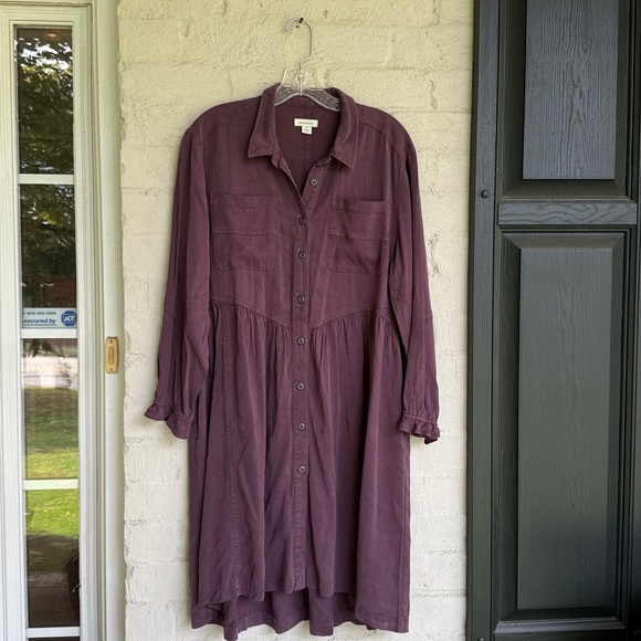 Sundance Eggplant Long Sleeve Midi Button Down Dress Size Medium - Picture 11 of 11